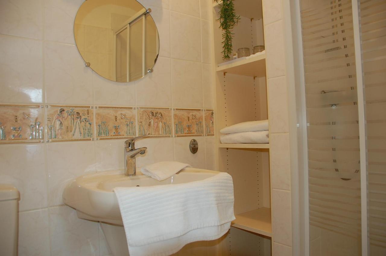 Bed and Breakfast Le Pont De La Loire Bourbon-Lancy Esterno foto