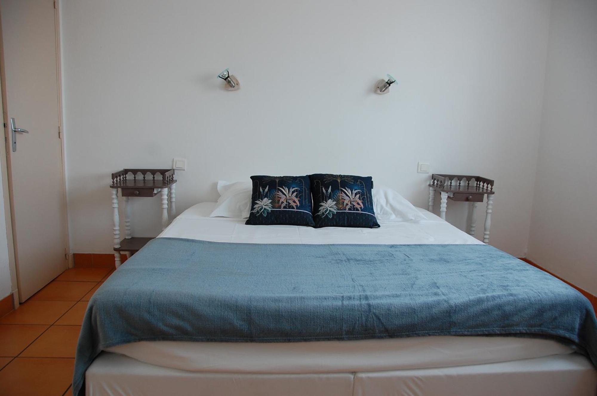 Bed and Breakfast Le Pont De La Loire Bourbon-Lancy Esterno foto